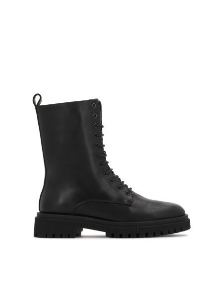 Klasyczne czarne trzewiki na trepowej podeszwie MAILLE