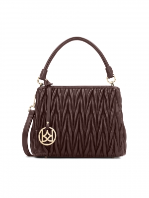 Brązowa torebka z efektownym pikowaniem