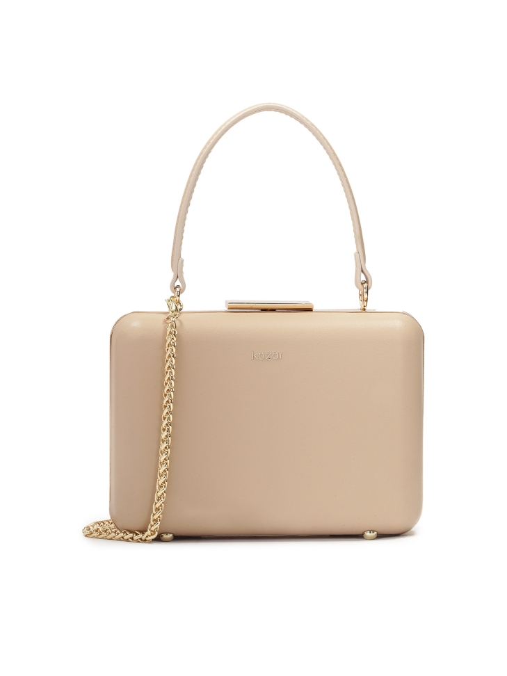 Sztywna torebka puzderko pokryta skórą ISET