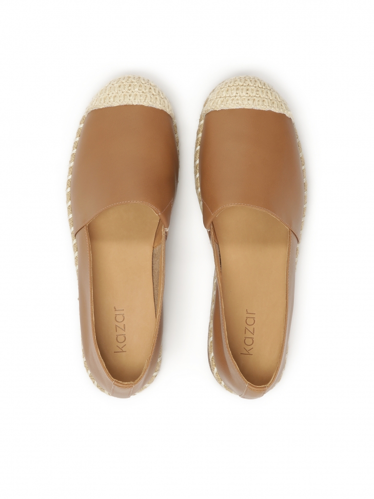 Komfortowe espadryle z gładkiej skóry KAMELIA