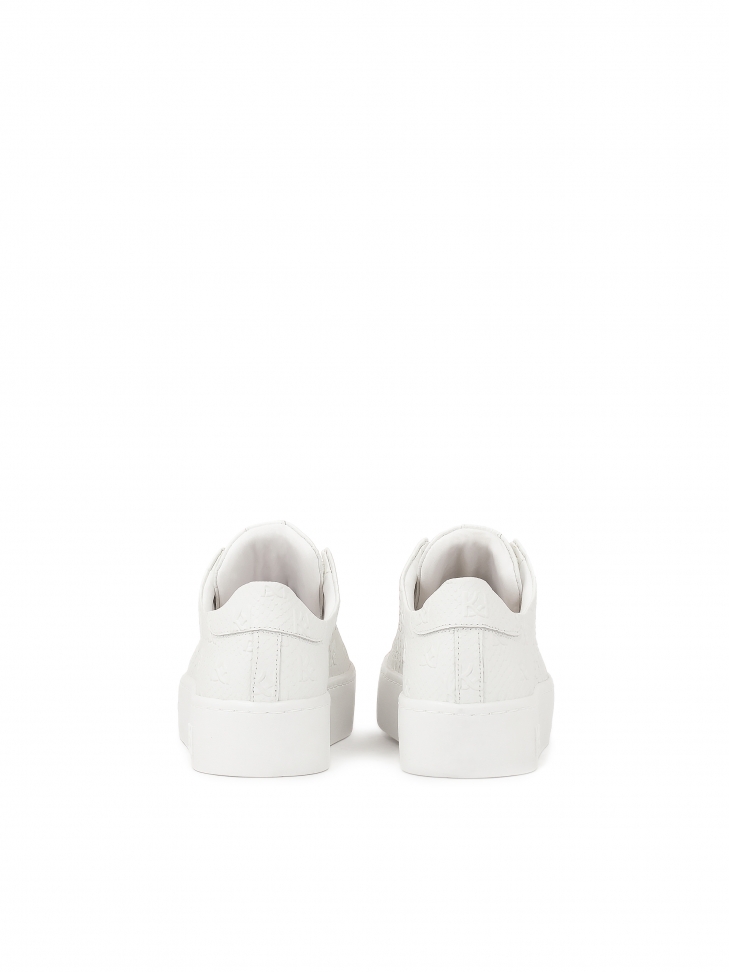 Białe sneakersy w tłoczone monogramy KAZAR MALIA