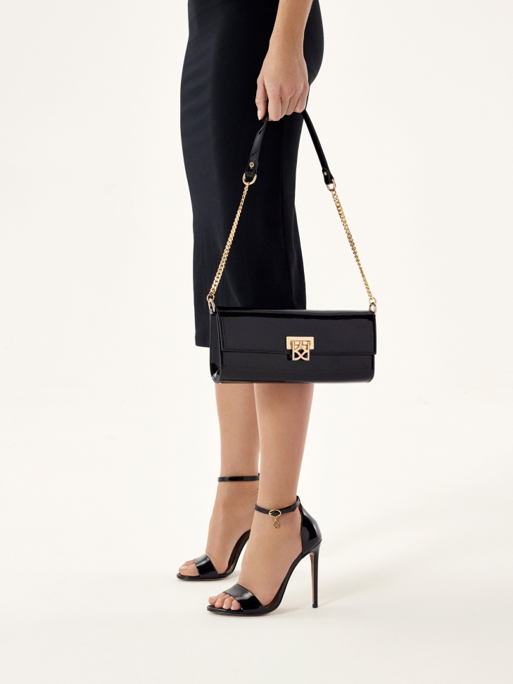 Czarne lakierowane sandały na smukłym obcasie LIANNE