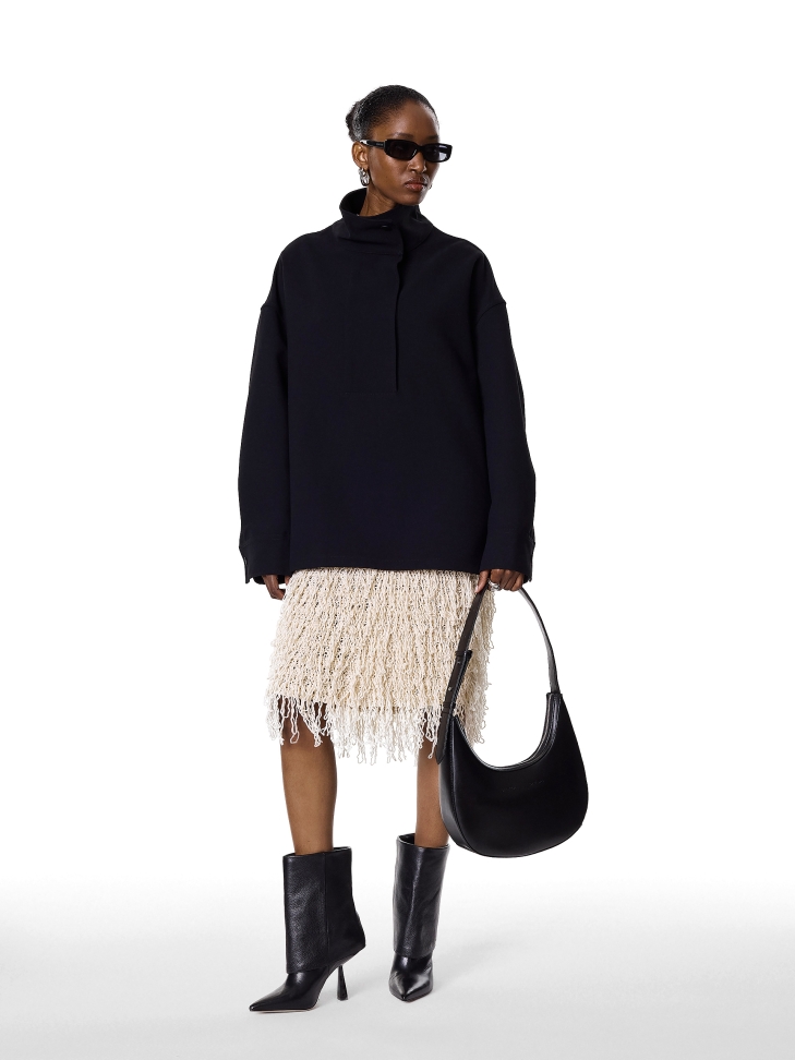 Czarna skórzana torebka na ramię z regulowanym uchwytem KS LARA