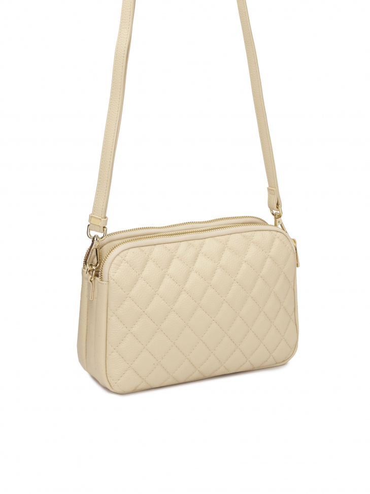 Mała torebka z pikowanym wzorem na skórzanym pasku  NEW RITA