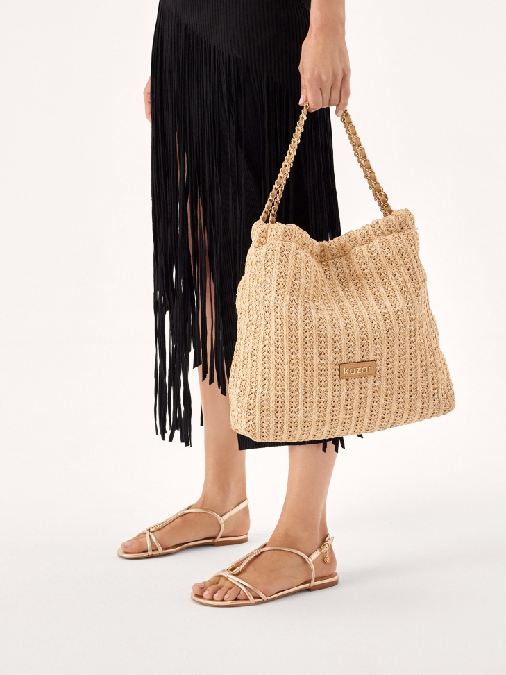 Komfortowe złote sandały z metalową ozdobą GERI