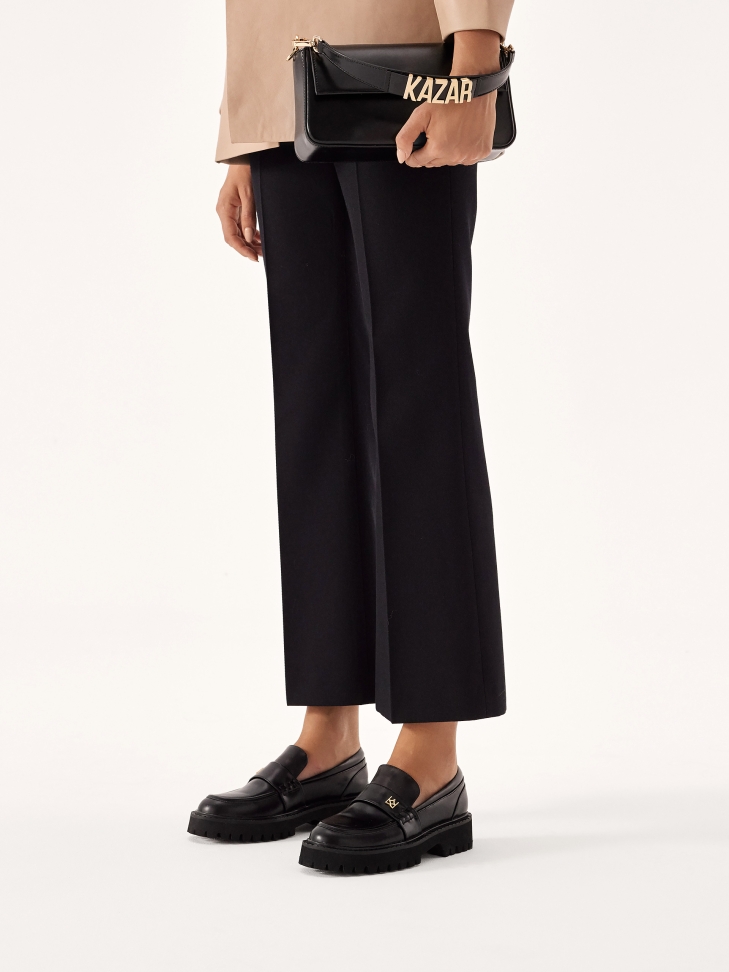 Czarne uniwersalne półbuty slip-on ESSEN