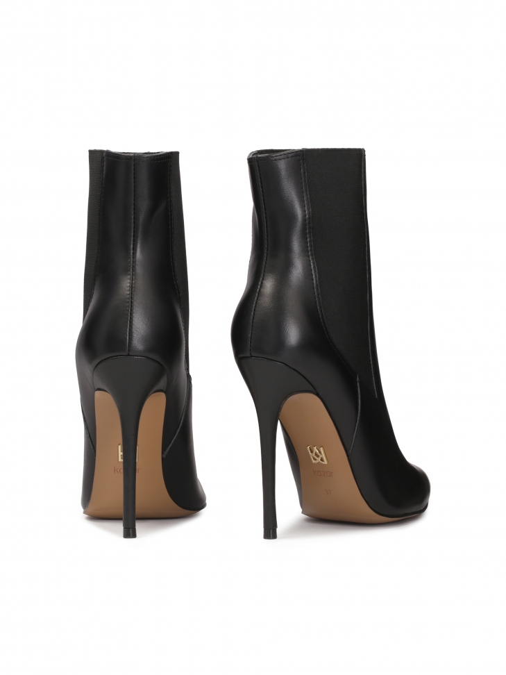 Czarne wsuwane botki na smukłym obcasie DAYLINE