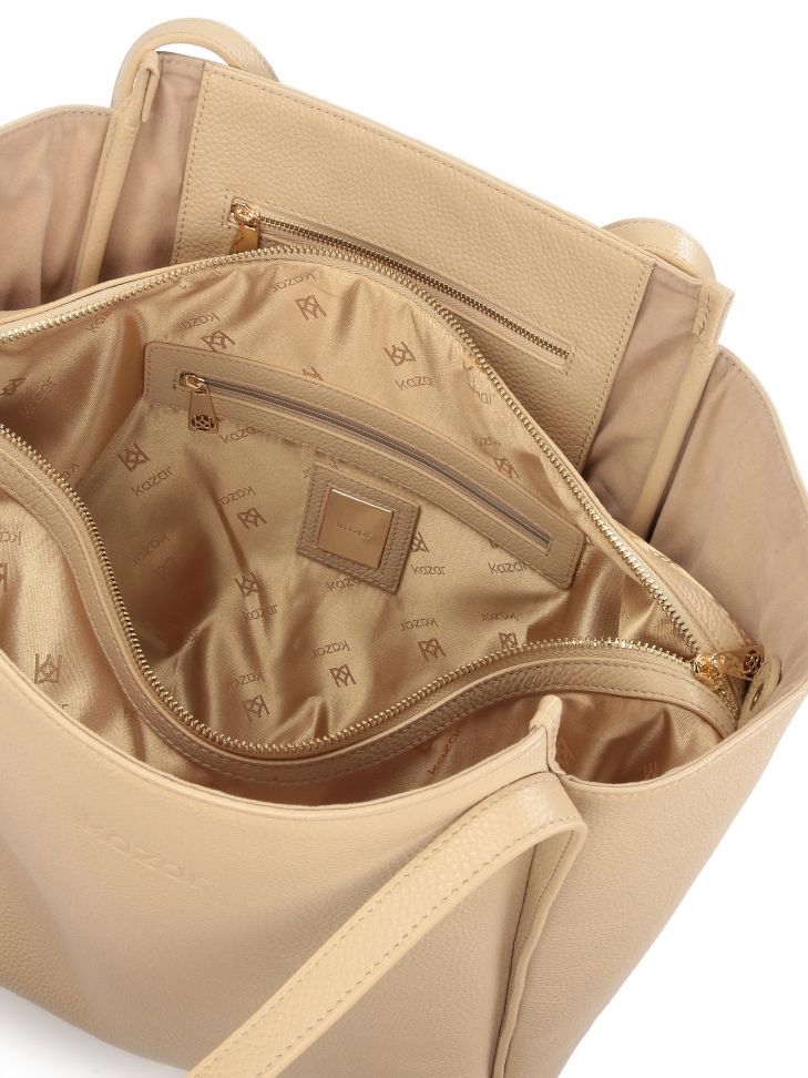 Duża torebka na ramię w kształcie trapezu REYNA L