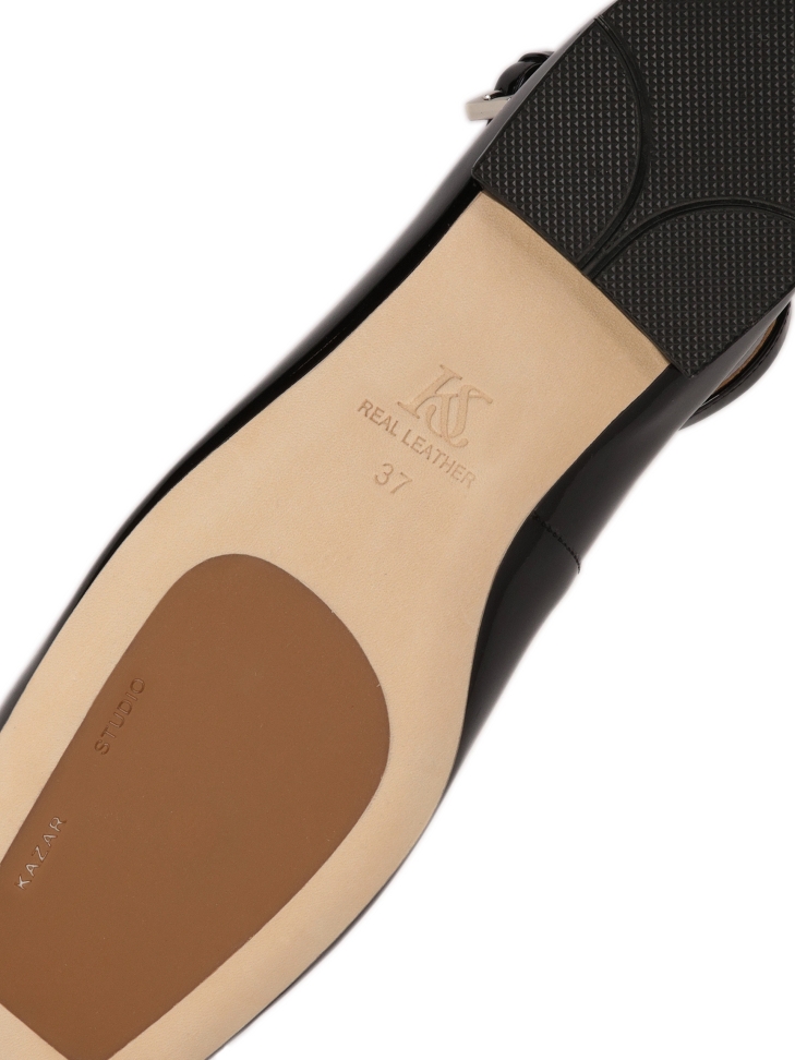 Czarne lakierowane czółenka w stylu Mary Jane HEIDI