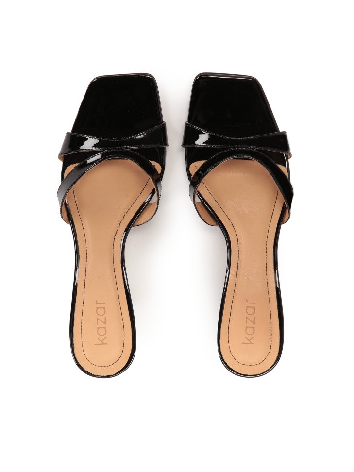 Lakierowane klapki z oryginalnym obcasem CAREJA