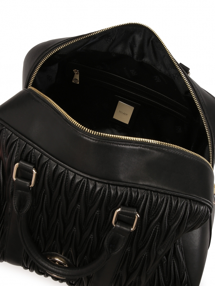 Czarna torba podróżna z miękkiej pikowanej skóry TRIP