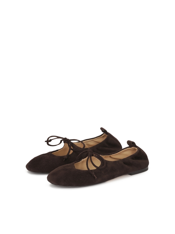 Zamszowe baleriny w kolorze czekoladowego brązu z wiązaniem KS AVRIL