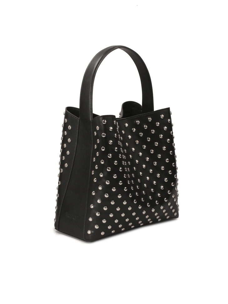 Czarna skórzana torebka zdobiona okrągłymi nitami LAURIE L