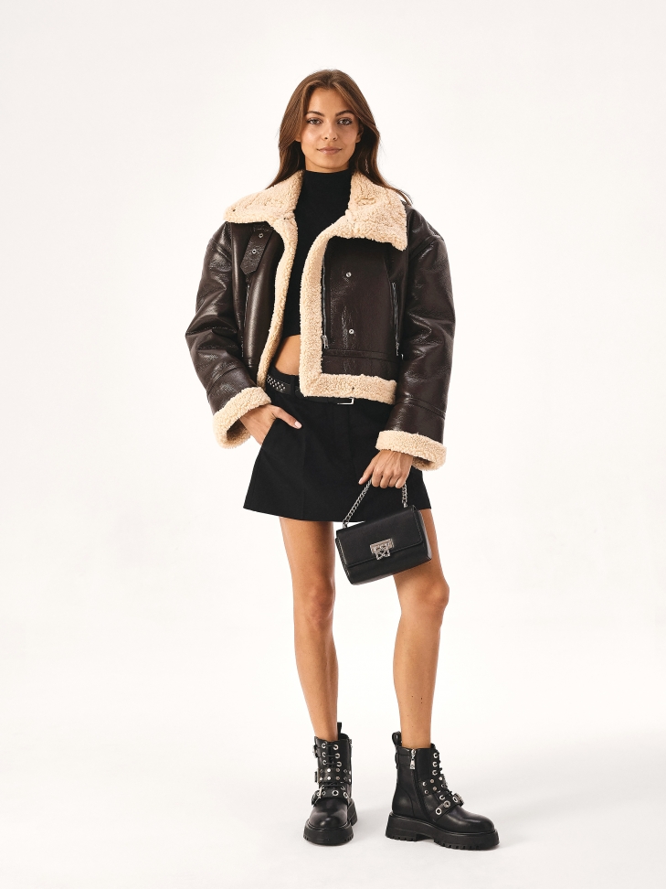 Czarny wąski pasek zdobiony srebrnymi nitami  PERKINS