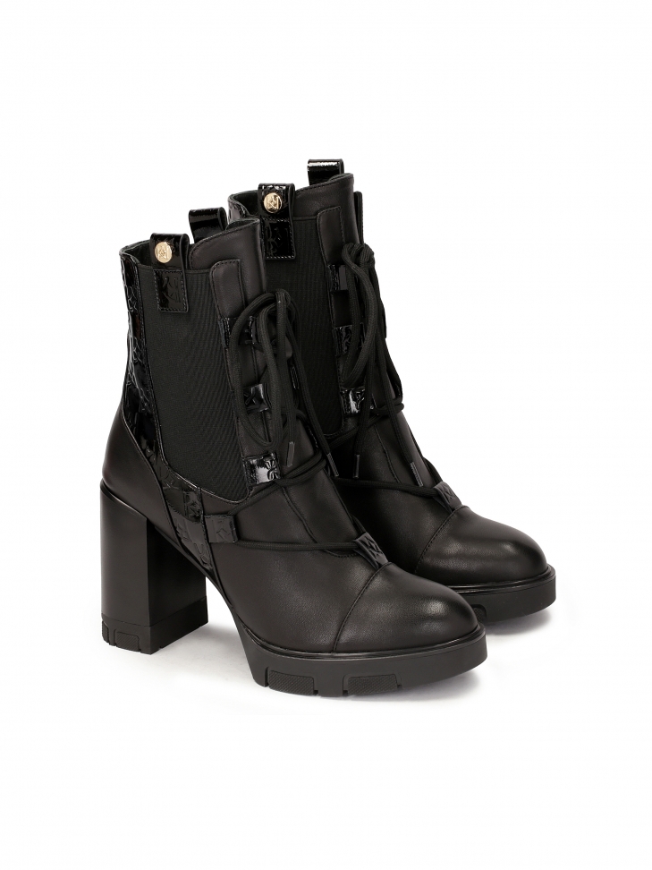 Skórzane botki z atrakcyjnym sznurowaniem ADENE