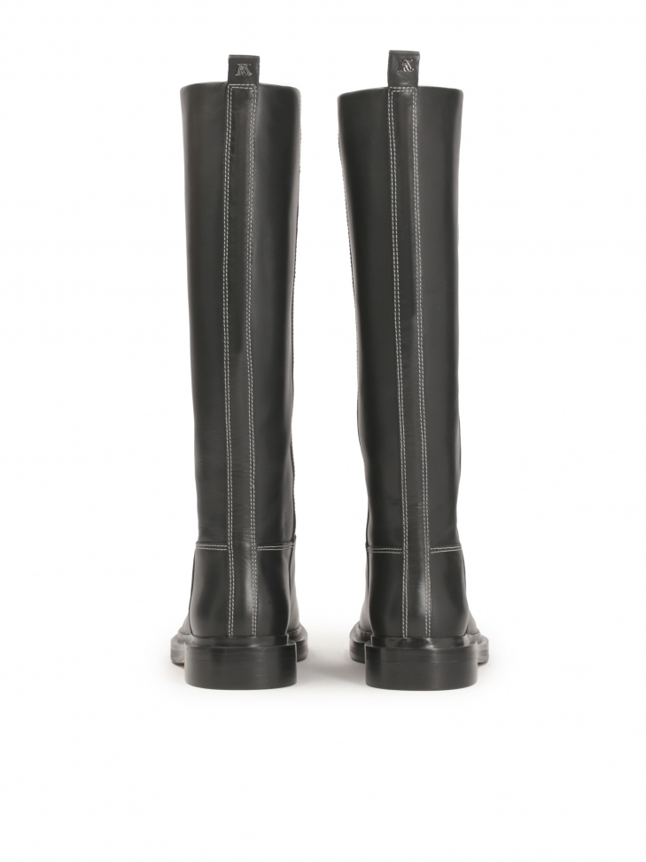 Wsuwane kozaki na płaskiej podeszwie KS CHARME