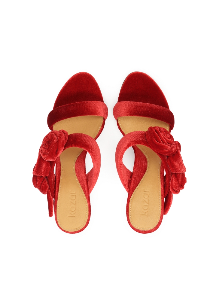 Czerwone klapki z trójwymiarową ozdobą JOSEFINE