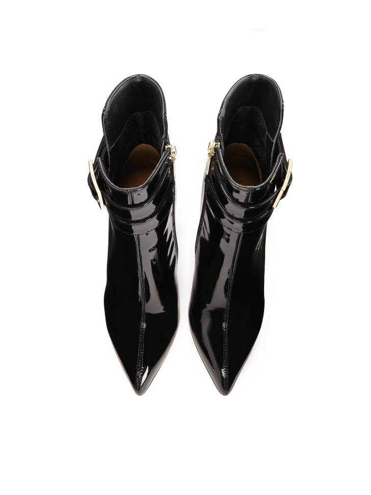 Lakierowane botki z finezyjną cholewką DAYLINE