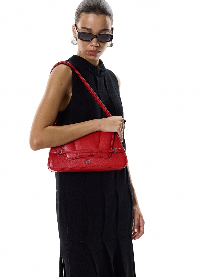 Czerwona torebka o unikatowym kształcie KS LUNE