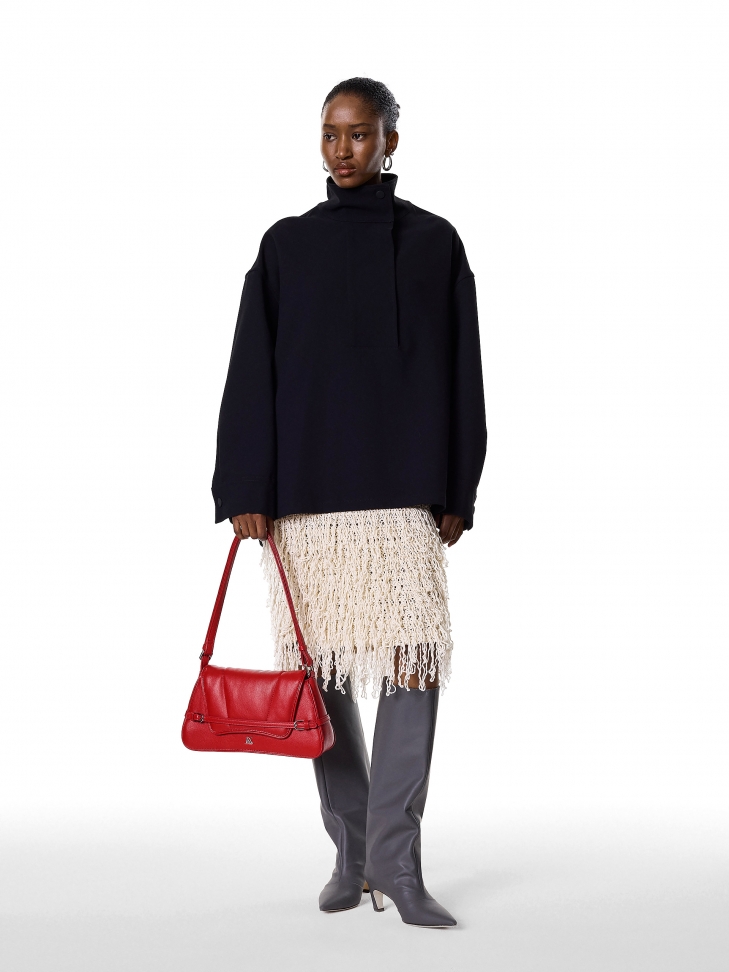 Czerwona torebka o unikatowym kształcie KS LUNE