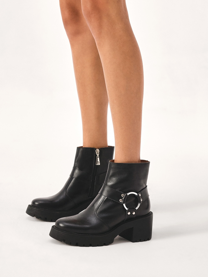 Botki na suwak na szerokim obcasie KIMI