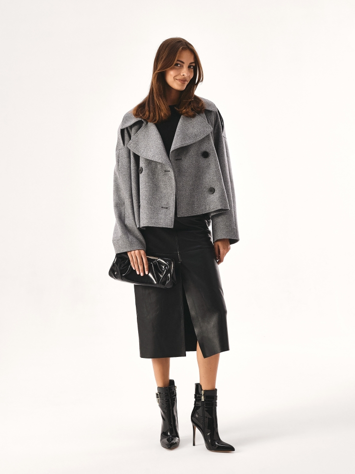 Marszczona skórzana torebka z metalową ramą BARI