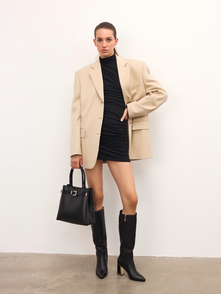 Czarna elegancka torebka z paskiem LAURIE