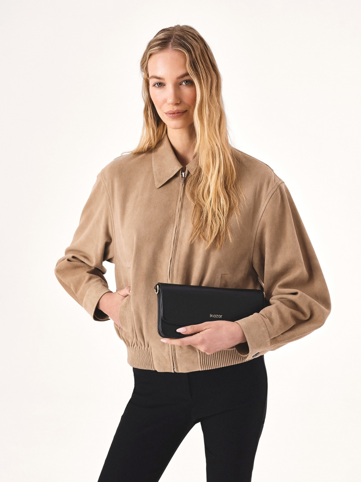 Podłużna płaska torebka z klapą ARIEN