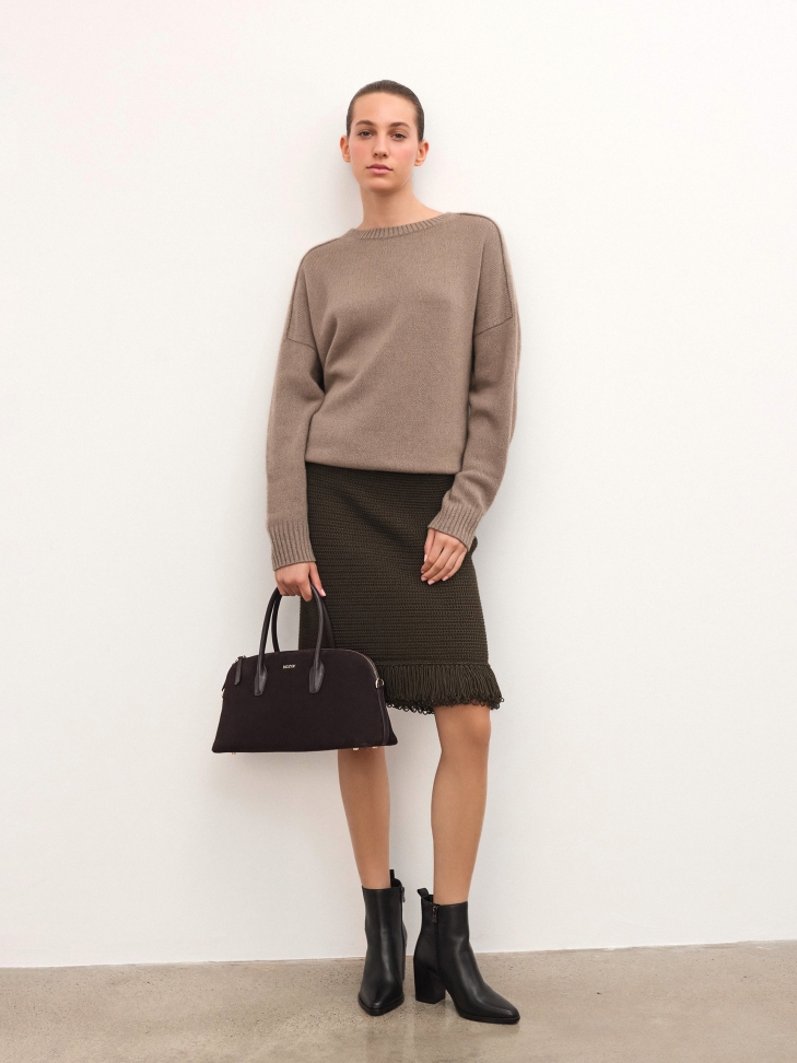 Klasyczne czarne botki na słupku z wydłużonym noskiem OLYVIA