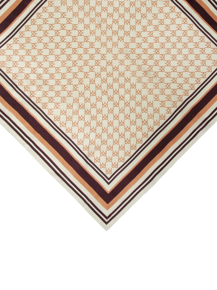 Elegancka apaszka sygnowana KAZAR CORLETA