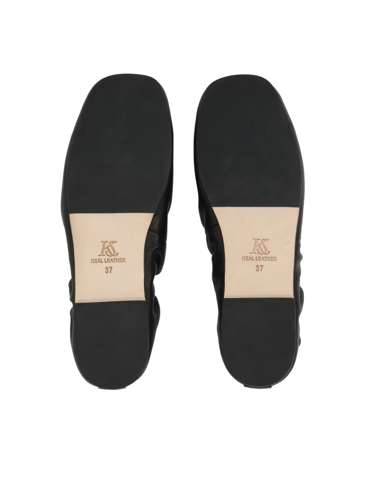 Czarne baleriny z miękkiej skóry ozdobione marszczeniem KS AVRIL